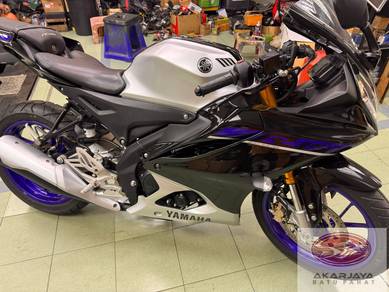 Yamaha R15