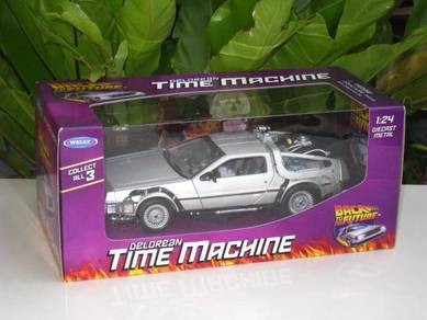 Welly 1-24 Diecast Car (Back To The Future I)