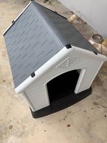 Pet cage house