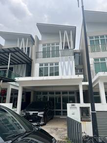 3-storey Terraced House For Sale in Setia Indah,JHR