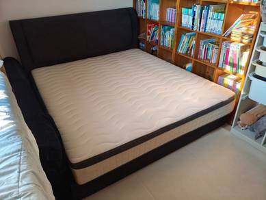 (Original above 2k)king frame+ Tilam IKEA mattress