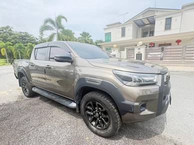 Toyota Hilux ROGUE in Simpang Renggam, JHR