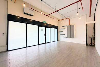 Retail space For Rent in Bukit Jelutong,SGR