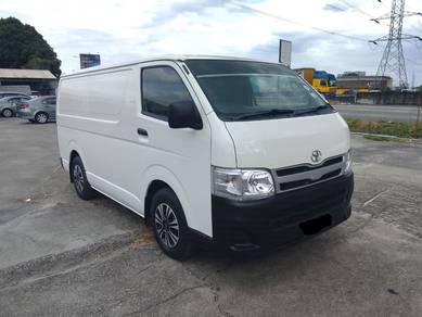 2013 Toyota Hiace