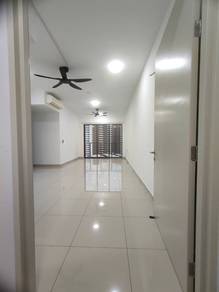 Condominium For Rent in Opal Residence