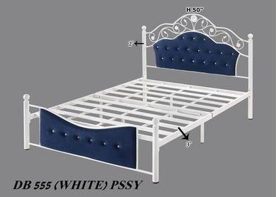 Queen Bed DB555 WH