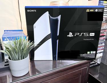(TRADE IN ACCEPTED) PS5 PlayStation 5 Pro New Set