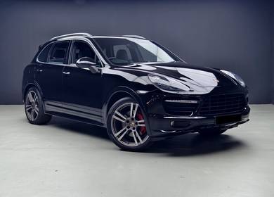 2012 Porsche Cayenne GTS GTS