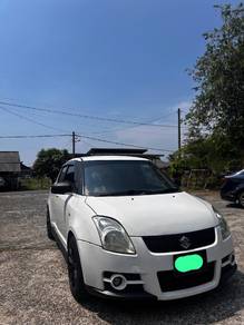 Suzuki Swift PREMIER in Dungun, TRG