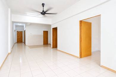 Apartment For Sale in Jemerlang Apartment
