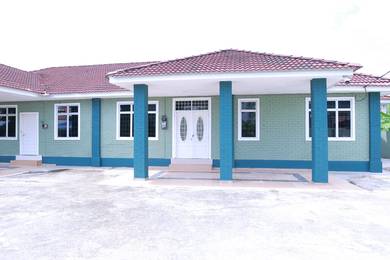 Homestay HUSM 3 bilik aircond wifi k kerian