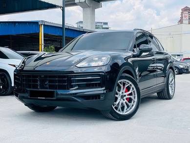 Porsche Cayenne BASE in Puchong, SGR