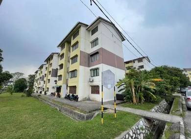 Flat For Sale in Flat PKNS Seksyen 1 Bangi