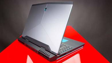 dell Alienware 15 R4 i7 gaming laptop 16gb SSD