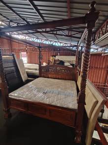 Katil King Kayu Jati