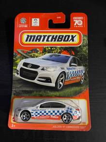 Matchbox Holden VF Commodore Police