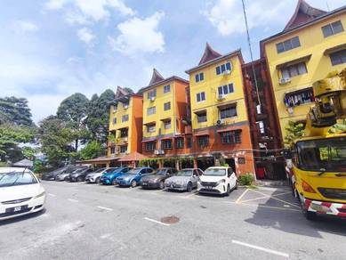 Flat For Sale in Kampung Lindungan