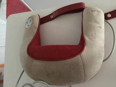 OSIM uHug Massage