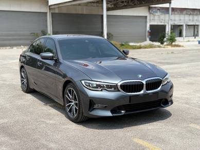 BMW 320i 20i SPORT in Johor Bahru, JHR