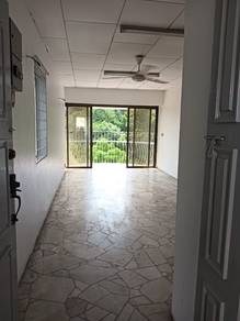 Apartment For Sale in Taman Kampar