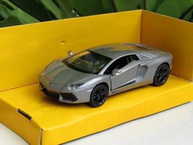 TOP (12cm) Lamborghini Aventador LP700-4 Gray