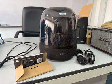 Under Warranty Harman Kardon Aura Studio 4 LikeNew