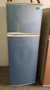 Ice Peti Refrigerator Sejuk Fridge Blue Star Gold