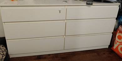 Kabinet serba guna Ikea