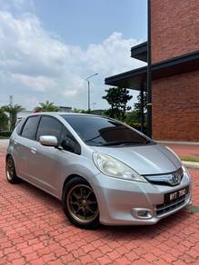 Honda Jazz Hybrid (HYBRID) in Kuantan, PHG