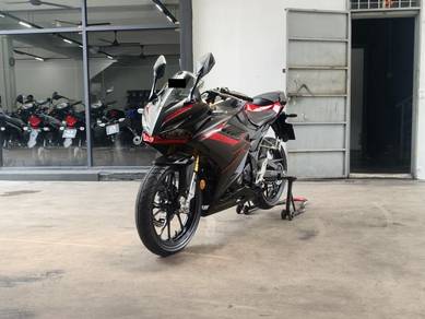 Honda CBR150R