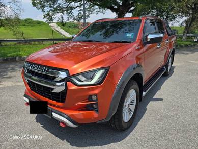 Isuzu D-Max PREMIUM in Sungai Besi, KUL