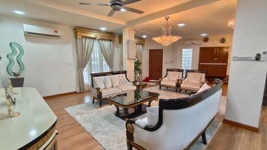 Semi-Detached House For Sale in Taman Melawati,KUL