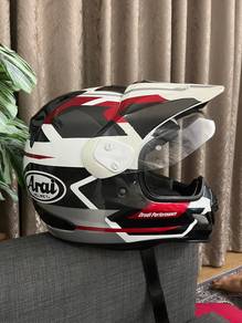 Arai Tour x4