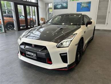 2022 Nissan GTR BLACK EDITION
