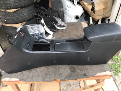 No 30-7-9 Mazda 3 Axela BK NFL Console Box Jpn