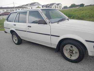 Toyota Corolla DX WAGON in Teluk Intan, PRK