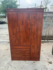4x6ft Solid 3 Door Wardrobe Almari Baju Drawer Cup
