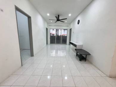 Condominium For Sale in Putra Indah Condominium