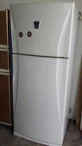 Peti Sejuk Freezer Refrigerator Fridge Big Sharp
