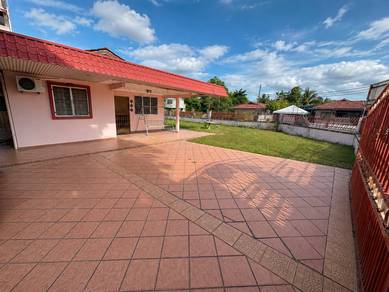 Bungalow House For Sale in Gelugor,PNG