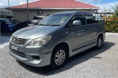 2012 Toyota Innova E