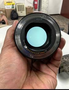 Canon EF 135mm F2 