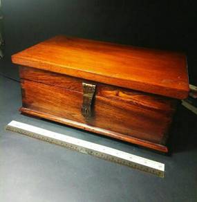 Rare 100+yo antique solid hardwood storage box