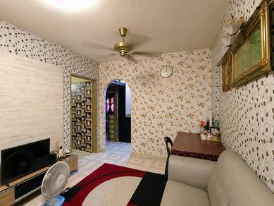 Flat For Sale in Desaria Sri Merpati