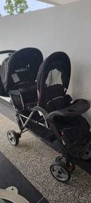 Stroller Bayi Kembar