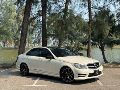 Mercedes Benz C200 AMG 200 AMG in Kuantan, PHG