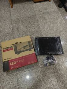 17" LCD monitor 