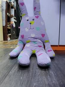 bantal peluk dan tote