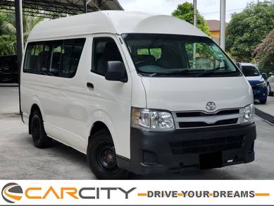 Toyota Hiace HIGH ROOF in Kajang, SGR