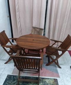 Meja makan untuk dijual murah